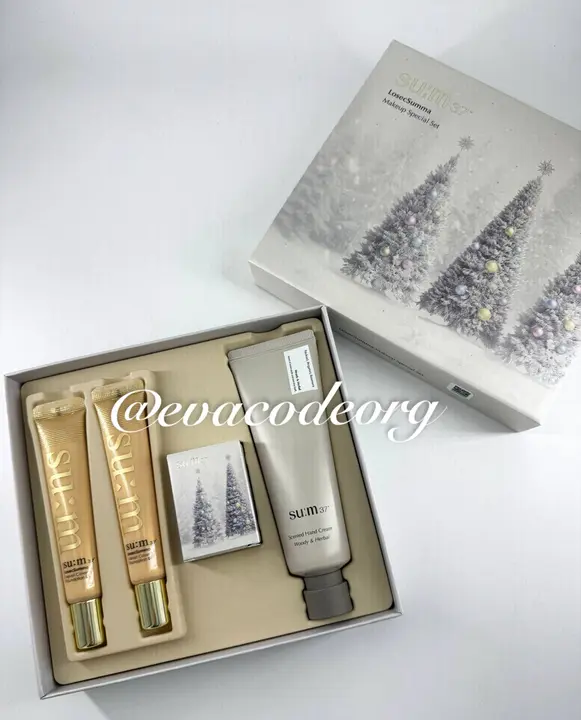 SU:M37 LosecSumma Makeup Special Set New Year ver. (BOX 8)  (350 g)