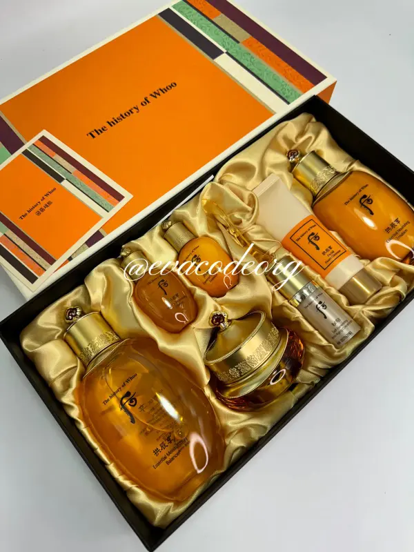 The history of Whoo Gongjinhyang 3pcs Special Set (1410 g) (Box 6)