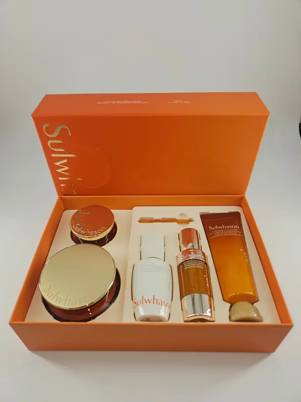 Sulwhasoo Concentrated Ginseng Rejuvenating Cream Perfecting Rich Set (700 g)