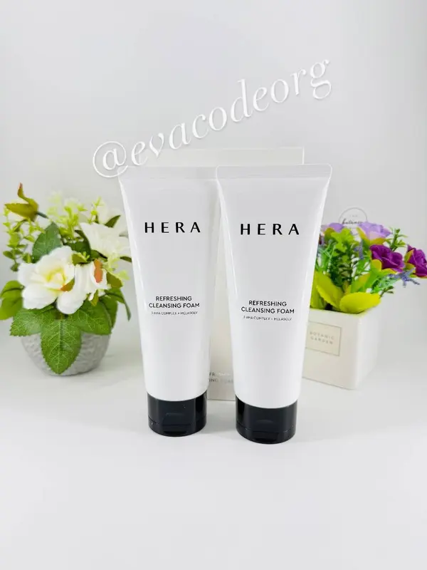 HERA Refreshing Cleansing Foam Duo Set (440 g)