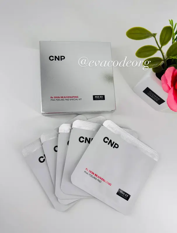 CNP Rx SKIN REJUVENATING PHA PEELING PAD SPECIAL KIT (70 g)