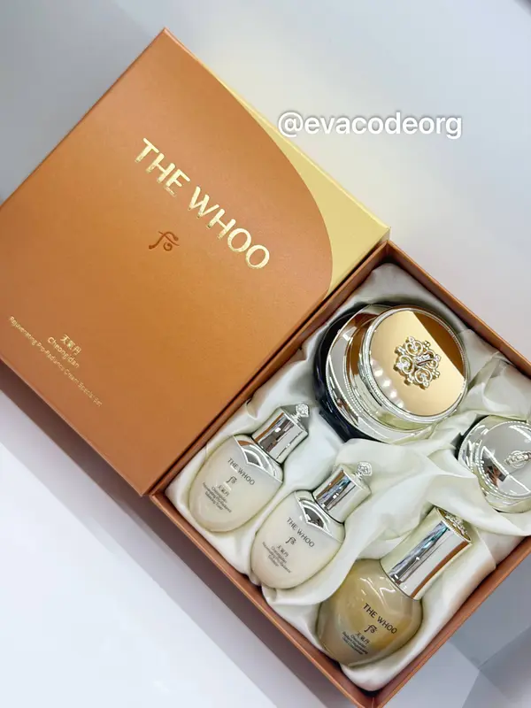 THE WHOO Cheongidan Rejuvenating Pro-Radiance Cream Special Set (Box 18) (750 g)